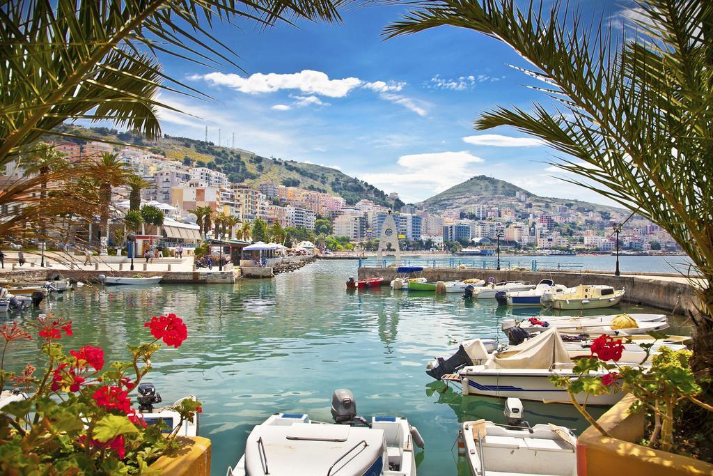 Albi'S Apartment Sarande Exterior photo